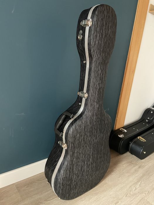 Futeral na gitare akustyczna ABS