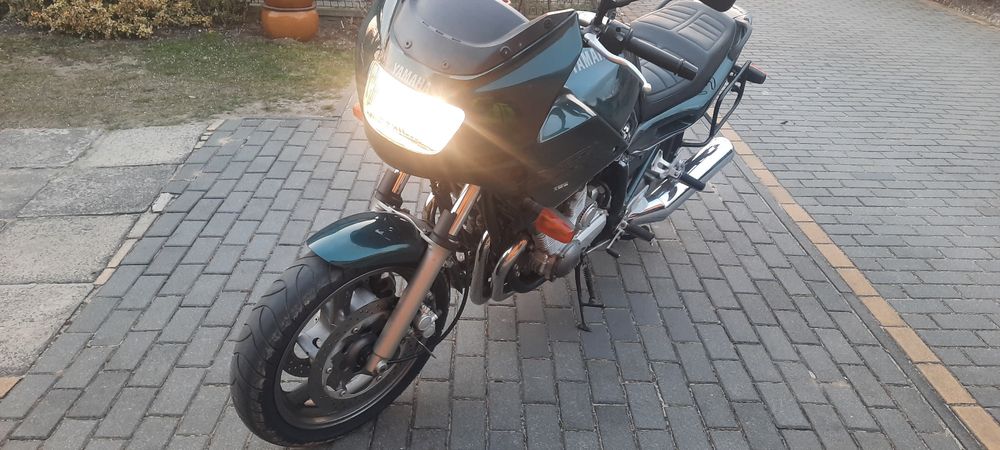 Yamaha  XJ 900 s