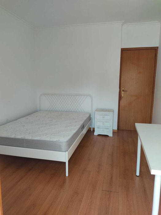 Apartamento T1 junto à Univ. Minho - Braga
