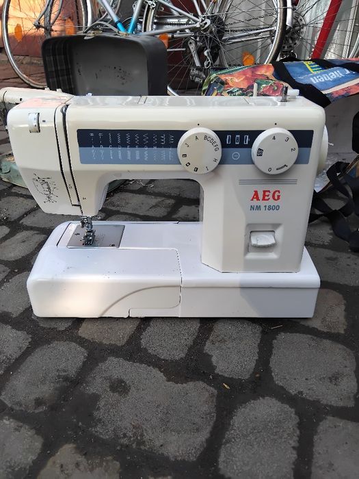 Продаю машинку стан нової