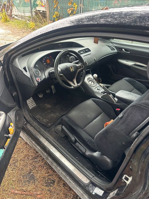 Honda Civic Vlll 8. 1.8 3Drzwi