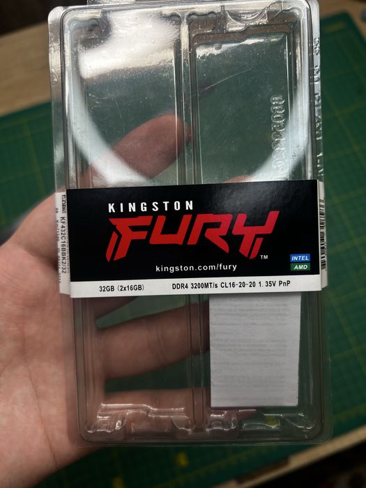 Оперативная память Kingston Fury ddr4 32gb (2x16) 3200MHz CL16