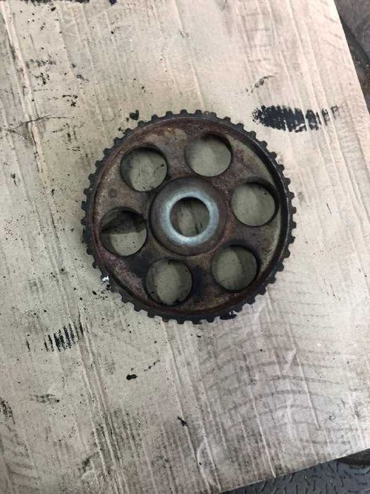 Шестерня распредвала передняя ЛТ 35 Б/У