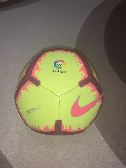 Футбольний мʼяч Nike La Liga Pitch Size 5