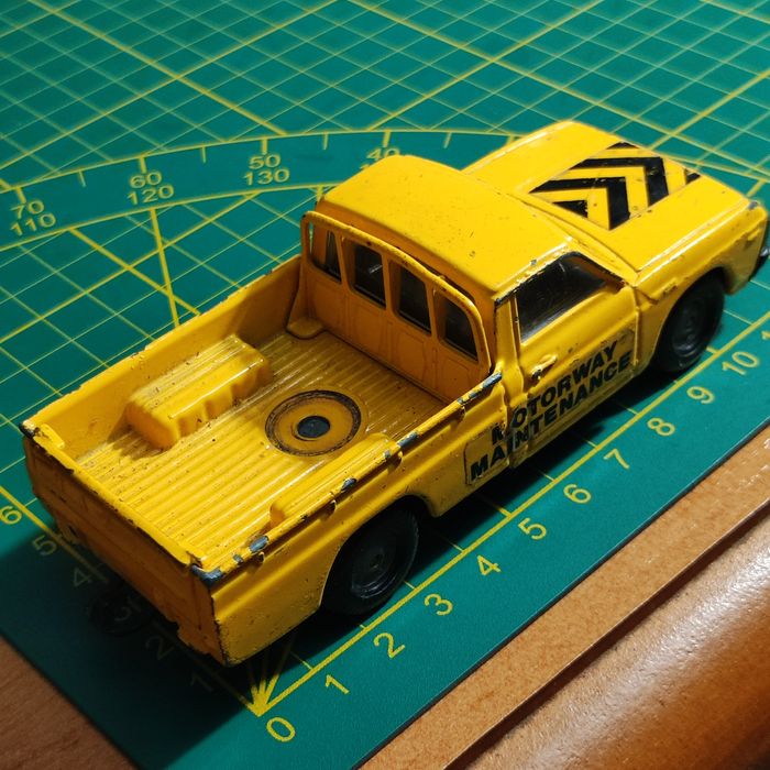 Model Corgi Mazda B1600