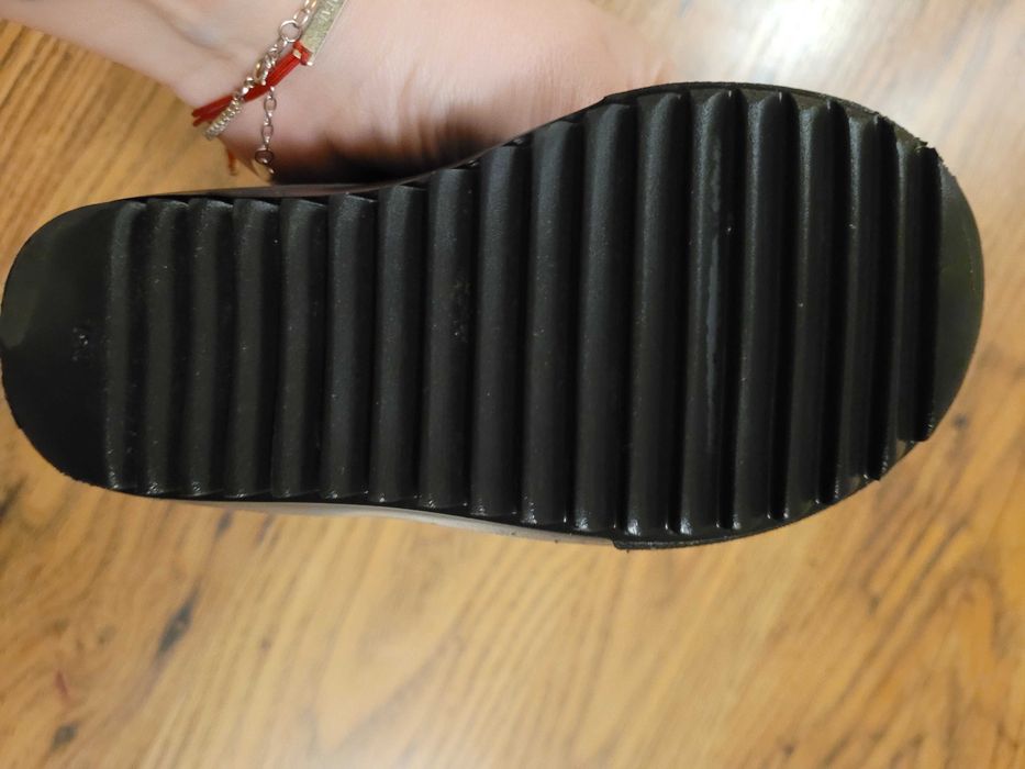 Dziecięce Buty zimowe rozmiar 25- Buciorek