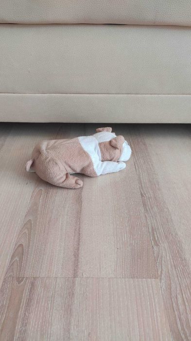 Maskotka piesek mały 22 cm bez dźwięków, stan bardzo dobry