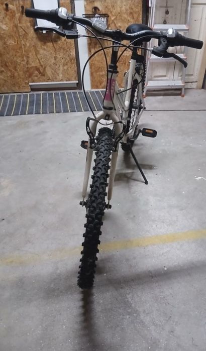 Bicicleta em bom estado