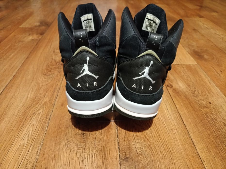 Кроссовки  Nike кожа.р 44.5