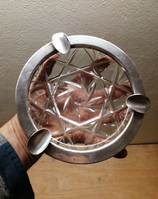 Stara popielniczka posrebrzana