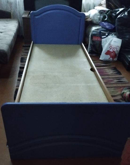 Продам кровать