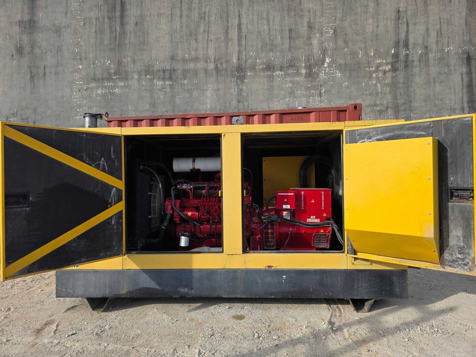 Gerador Volvo Penta 160kVA 230V/400V 50Hz