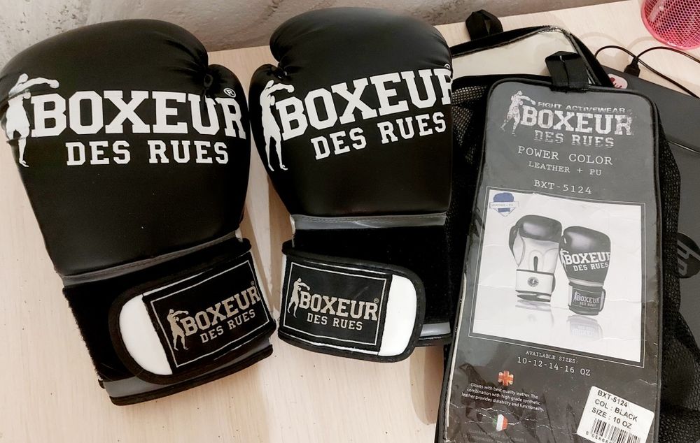 Перчатки для бокса єдиноборств