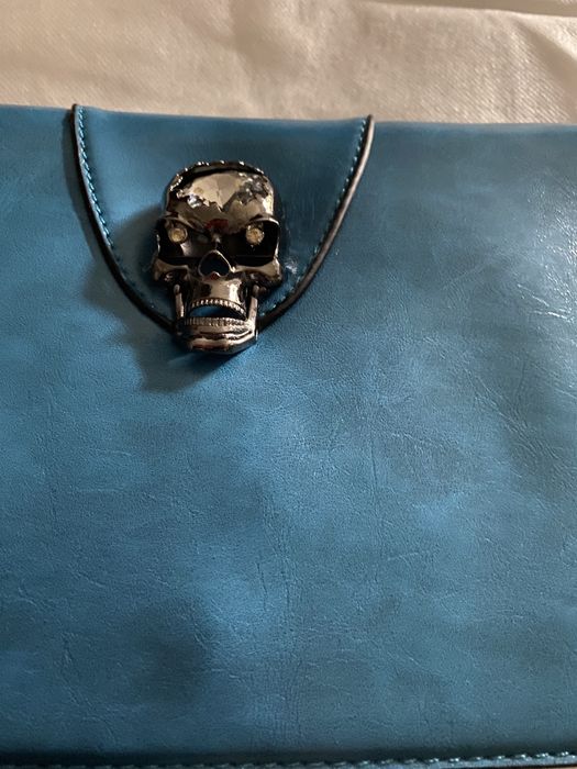 Mala pochette azul com alça e bolso