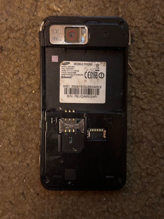 Легендарный Samsung i900 WiTu omnia 16 Gb на Windows Mobile.