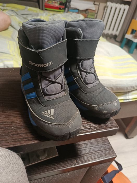 Зимові Адідас на хлопчика 28р 17.5см