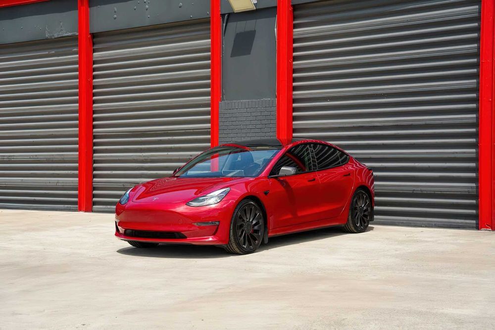 Tesla Model 3 Performance      2022
