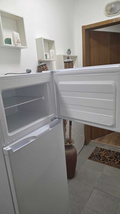 Frigorífico usado como novo