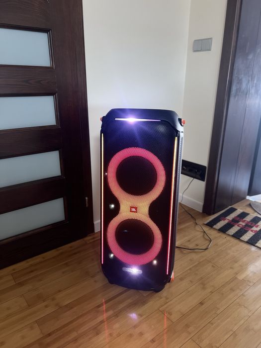 Partybox 710 praktycznie nowy