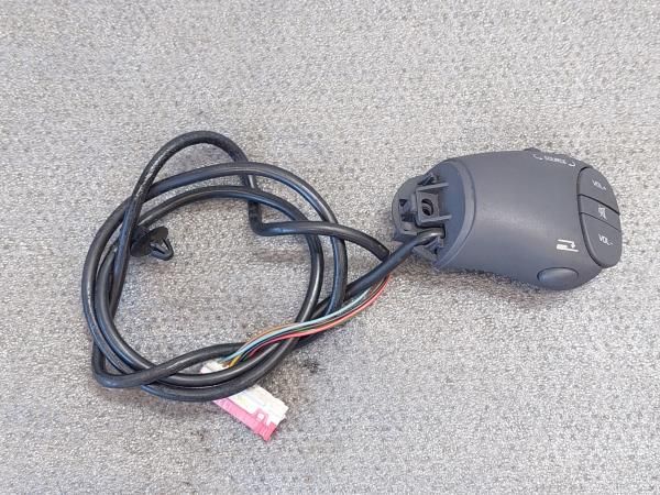 Comando / botão / interruptor multifunções RENAULT Clio II (BB0/1/2_,