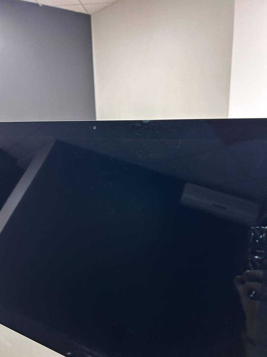 iMac 21.5'' 32GB 1TB i5 4GB Graphics 2019