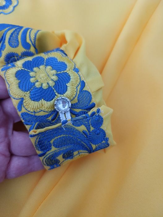 Вишиванка жіноча 48р.