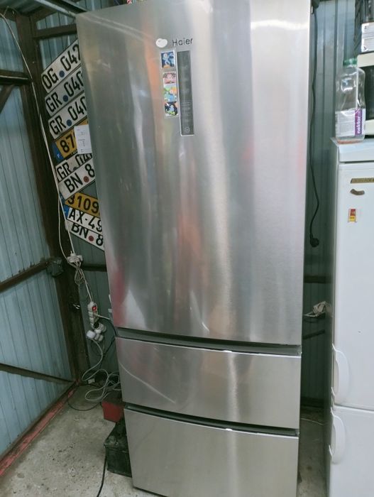 Lodówka Haier 70 szerokość jak nowa uszk w całości lub na części