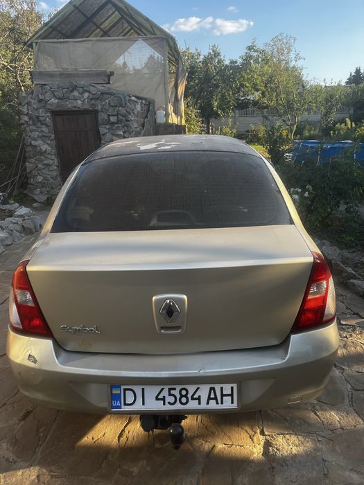 Renault clio symbol 2007