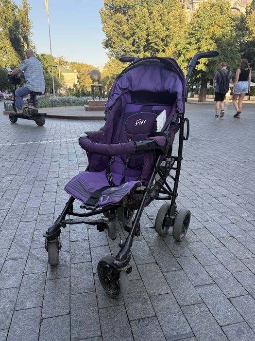 Складная коляска