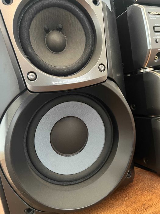 Wieża TEchnics EH600