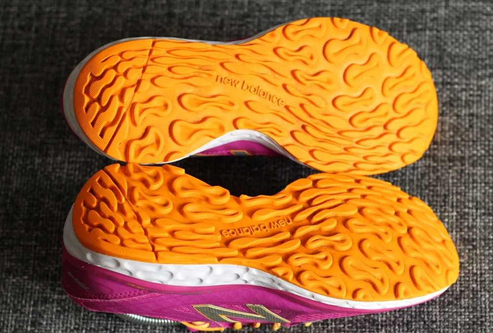 Кросівки бігові New Balance 720 V3 Оригінал 39р