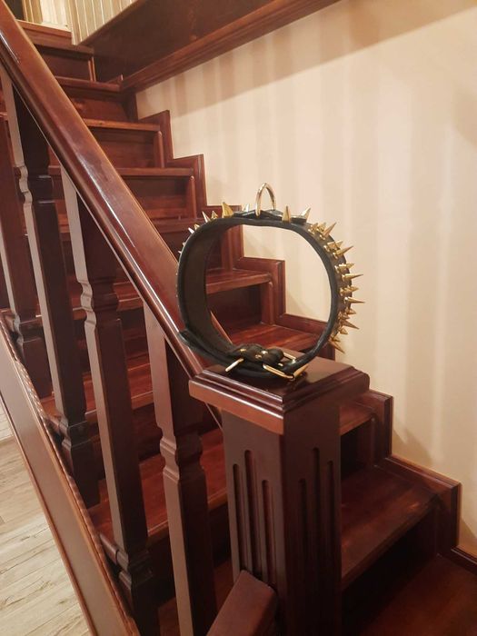 Продам ошейник из натуральной кожи ручной работы