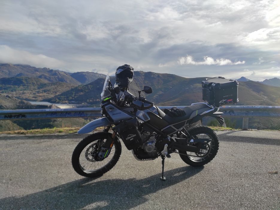 CF Moto 450 MT.