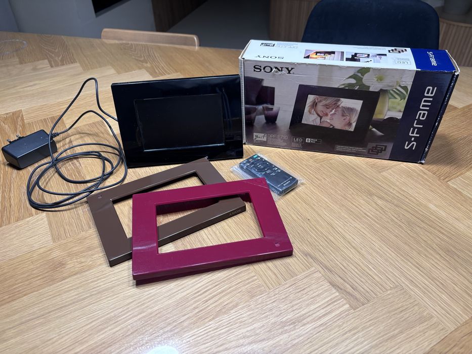 Cyfrowa ramka na zdjecia Sony
