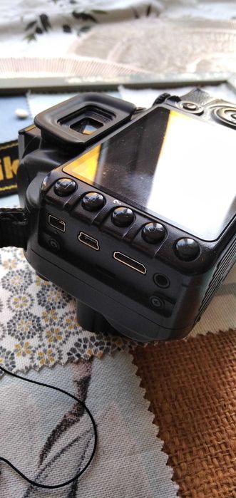 Body Nikon 3100 stan dobry,przebieg 40948