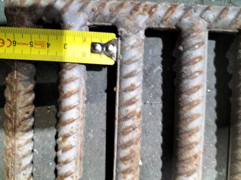 Grelhas Ferro Resistente 15 cm  largura