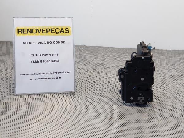 Fechadura / fecho porta trás esquerdo SKODA Octavia II Hatchback (1Z3)