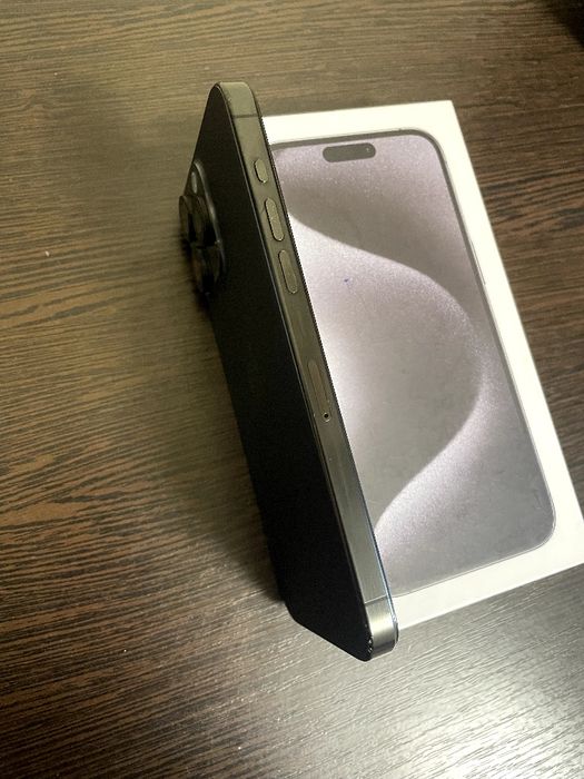 iPhone 15 Pro Max 256GB Black Titanium