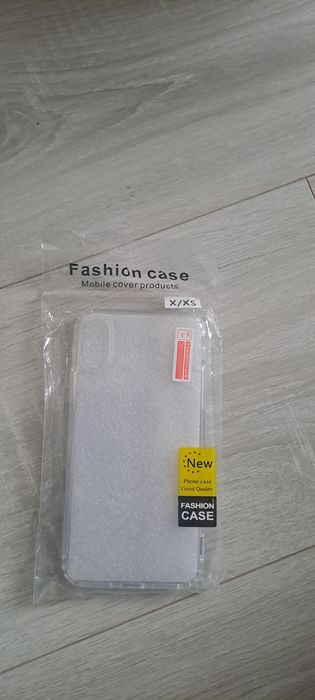 Прожам чехол на Iphone  xs