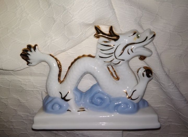 Статуэтки - Дракон. Зебра. Орёл - Сокол -  Ястреб, Городница и др.