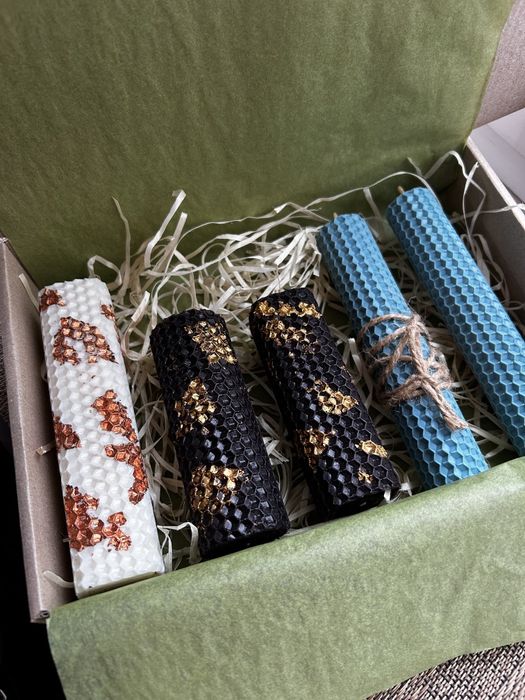 Подарунковий бокс свічок з вощини