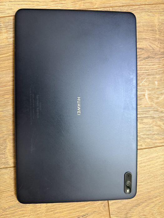 Продам планшет Huawei MatePad 10.4” 4/64