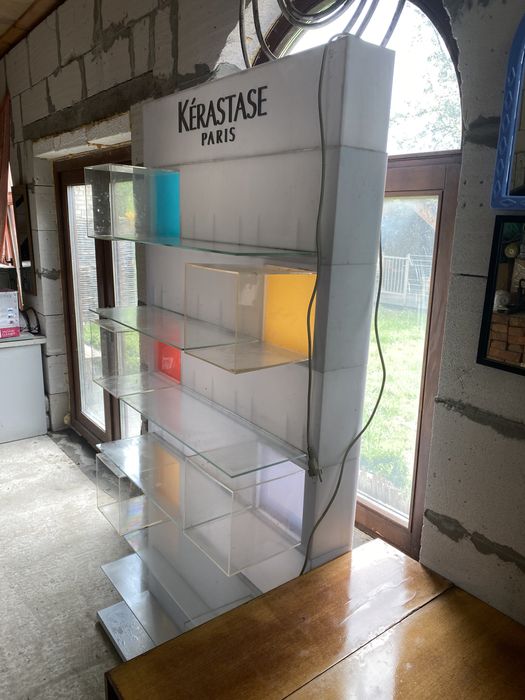 Стелаж стенд Керастас з підсвіткою