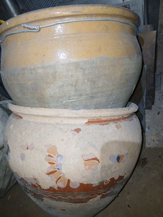 Глечики старовинні та макітри