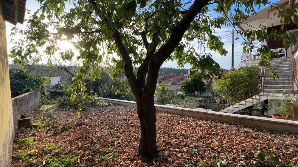 Moradia T5 + Garagem em Outeiro da Castanheira - Tábua