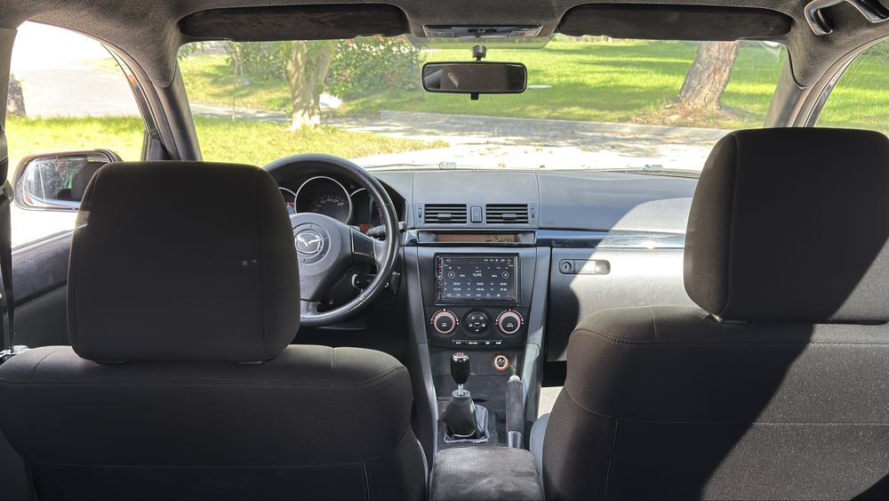 Mazda 3 1,6 benzyna