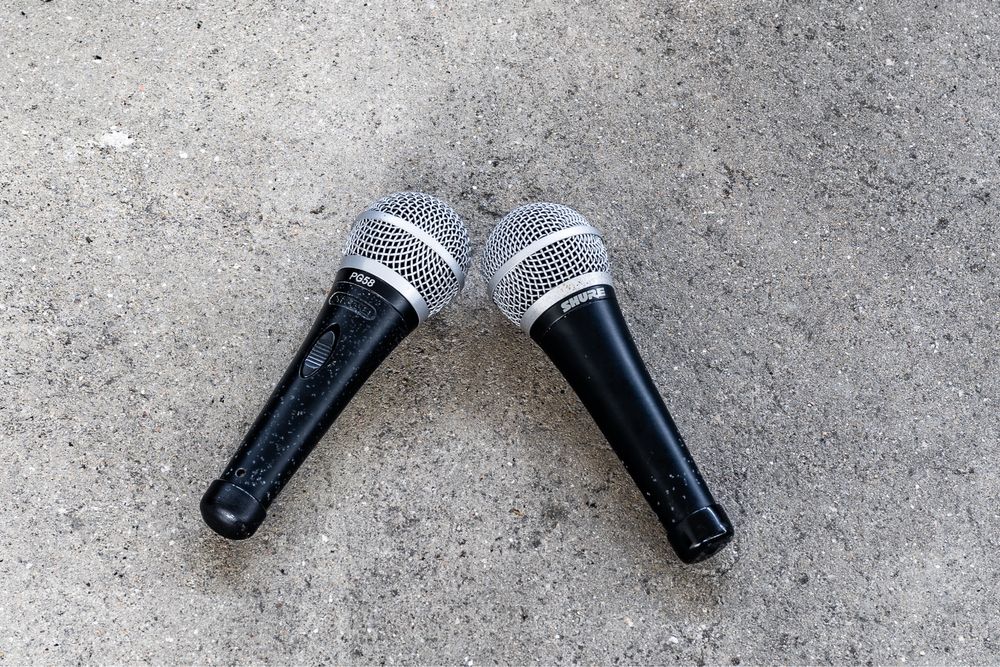 Microfones Shure PG58 – Dinâmicos