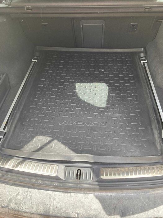 Avensis SW 2.0 Imaculada