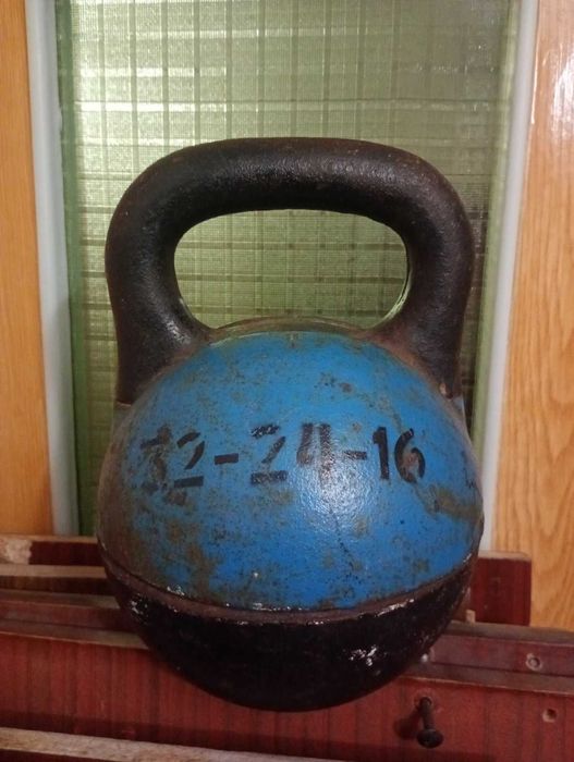 Гиря, 16 - 20 - 24 кг, разборная, СССР, чугунная, в отличном состоянии