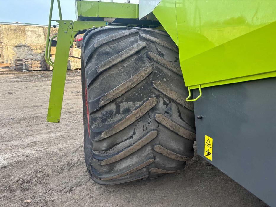 Claas Lexion 480 з Європи